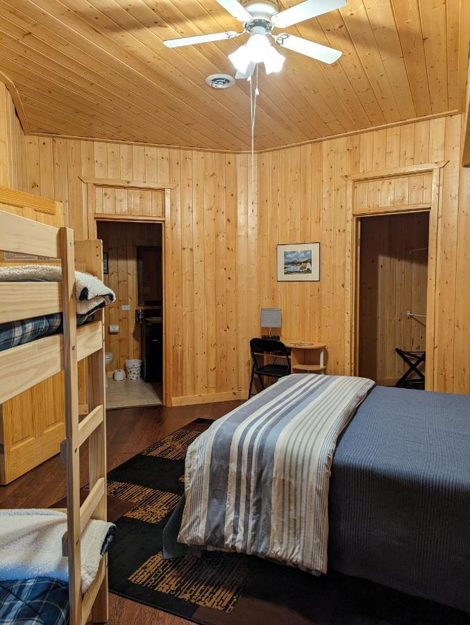 Sundance Country Lodge B&B Marlboro Extérieur photo